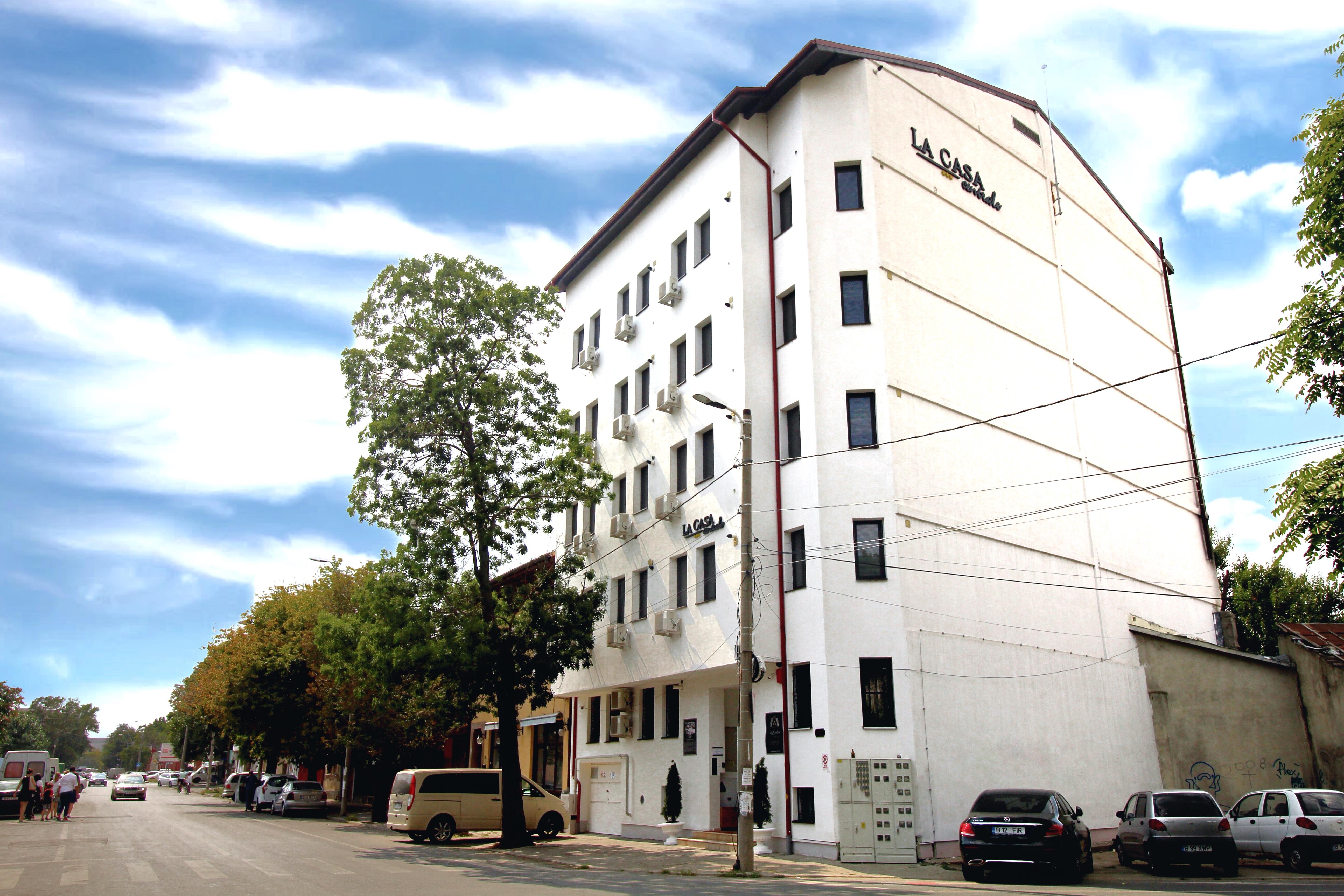 La Casa Hotel 3*