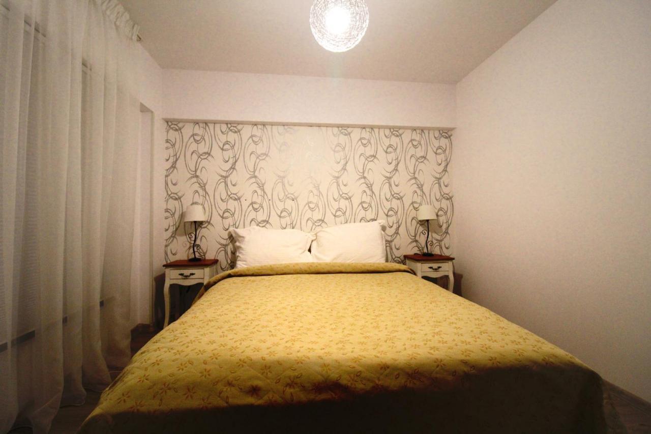 La Casa 3*